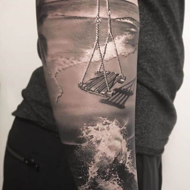 Ocean Swing Black & Grey